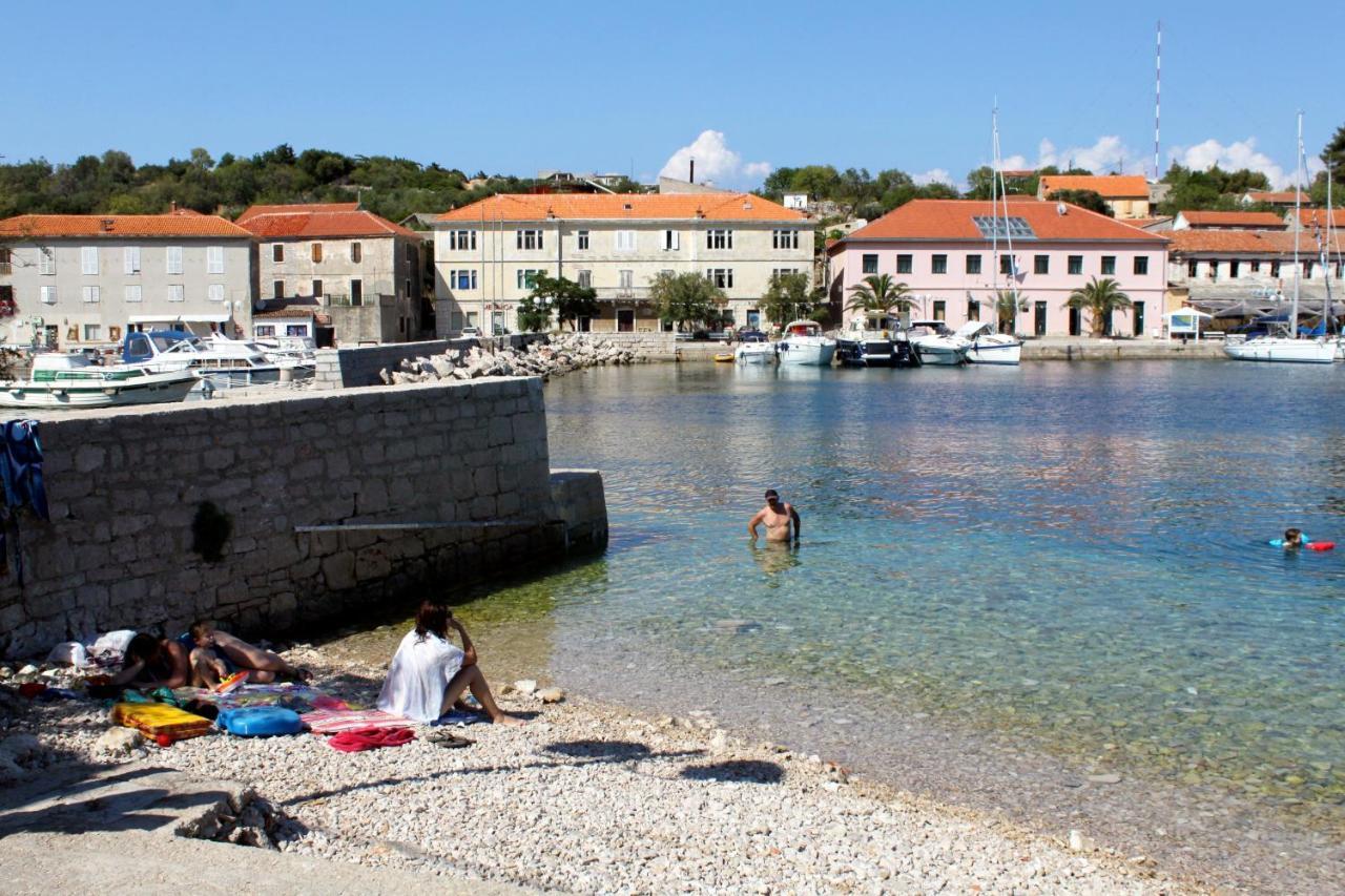 Apartments With A Parking Space Sali, Dugi Otok - 8152 Eksteriør bilde