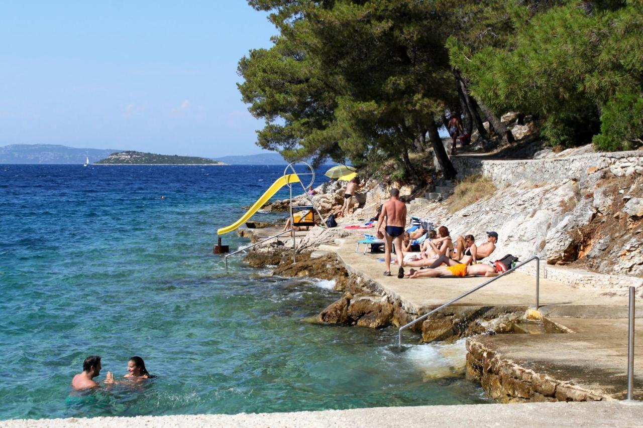 Apartments With A Parking Space Sali, Dugi Otok - 8152 Eksteriør bilde